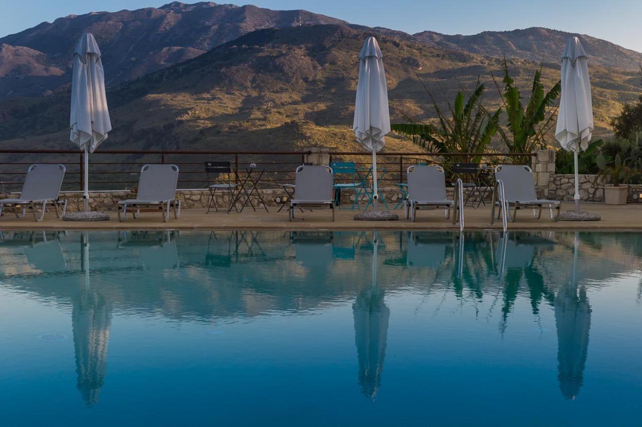Ferienwohnung Grosses Haus Mit Traumhaftem Ausblick Georgioupoli Exterior foto