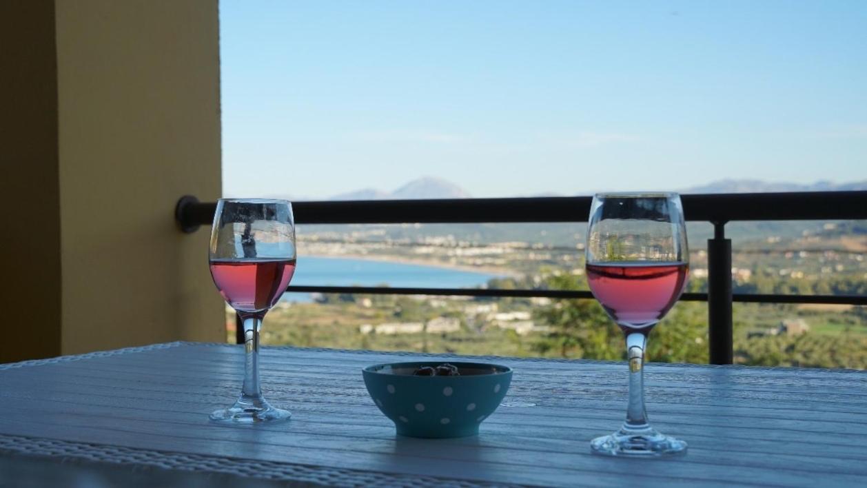 Ferienwohnung Grosses Haus Mit Traumhaftem Ausblick Georgioupoli Exterior foto