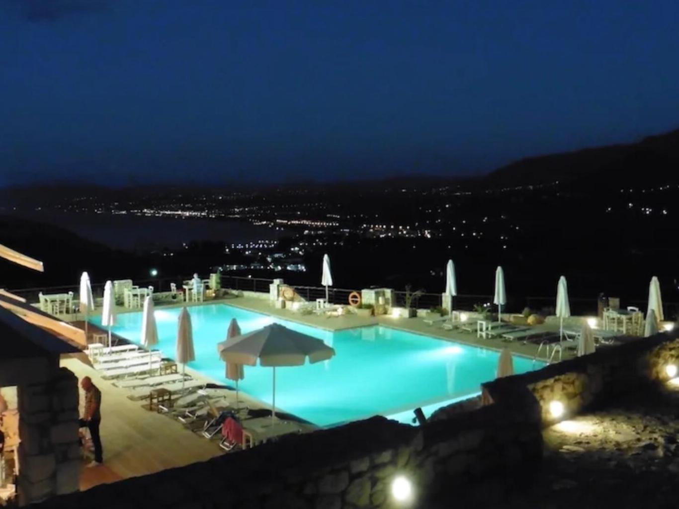 Ferienwohnung Grosses Haus Mit Traumhaftem Ausblick Georgioupoli Exterior foto
